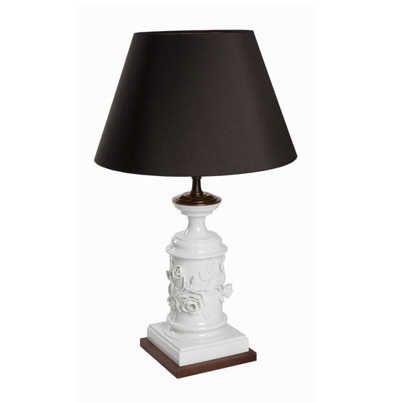 Table Lamp With Roses