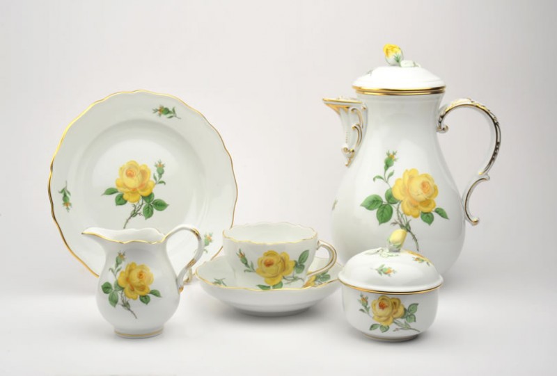 Yellow Roses - Tea Set